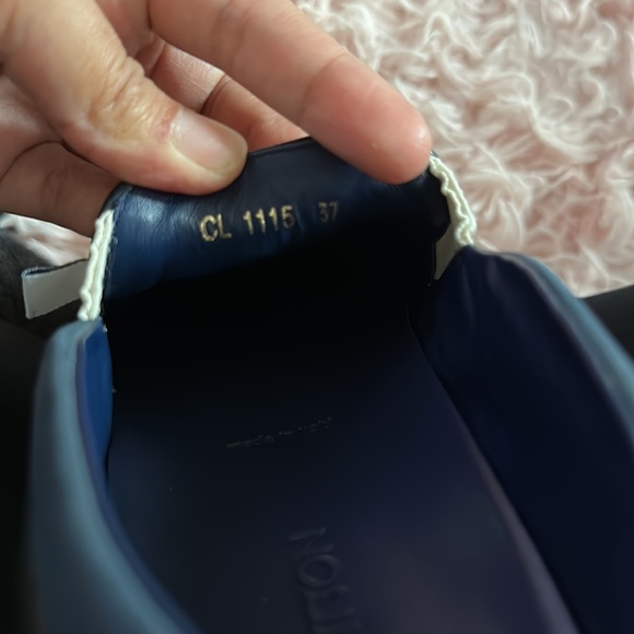 Louis Vuitton Authentic Designer Sneakers Slip On - Picture 5 of 6